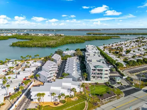 2255 N Beach Rd #14, Englewood, FL 34223