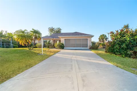 101 Byron Ct, Rotonda West, FL 33947