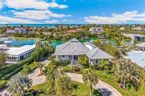 1627 Gaspar Dr S, Boca Grande, FL 33921