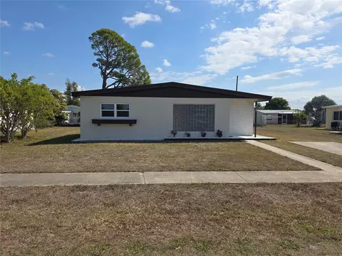 2456 Picnic St, Port Charlotte, FL 33952
