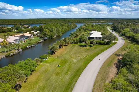 10160 Creekside Dr, Placida, FL 33946 photo 12