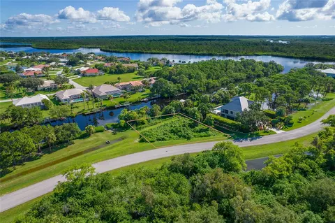 10160 Creekside Dr, Placida, FL 33946 photo 2