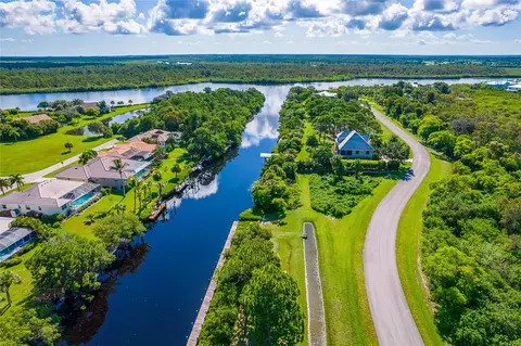 10160 Creekside Dr, Placida, FL 33946 photo 4