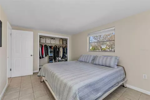 Bedroom - 960 Darwin Rd, Venice, FL 34293 photo 3 of 4