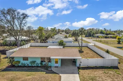 View/Area - 960 Darwin Rd, Venice, FL 34293 photo 2 of 6