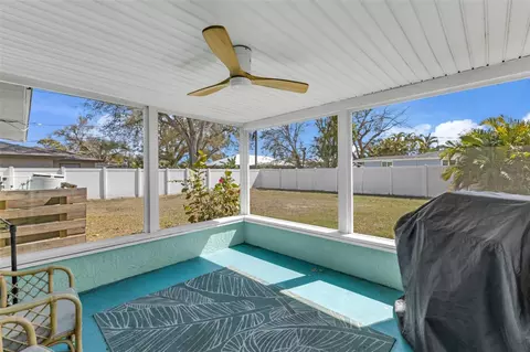 Exterior - 960 Darwin Rd, Venice, FL 34293 photo 3 of 10