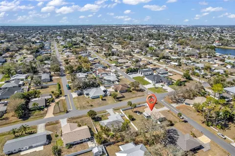 View/Area - 960 Darwin Rd, Venice, FL 34293 photo 5 of 6