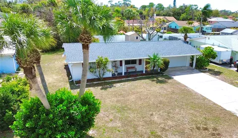427 Blackburn St, Englewood, FL 34223
