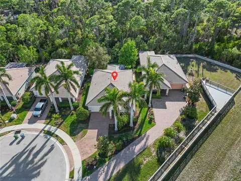 9707 Nostalgia Pl, Englewood, FL 34223