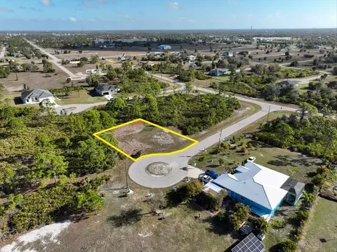 6 Berth Ct, Placida, FL 33946