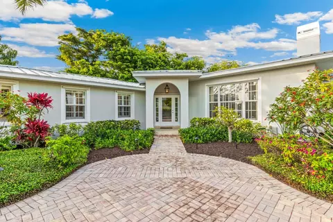 252 Waterways Ave, Boca Grande, FL 33921