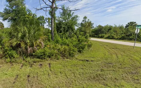 10494 Waterford Ave, Englewood, FL 34224