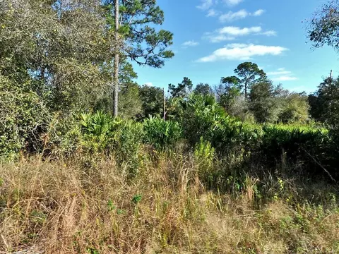 Longfellow Lane, North Port, FL 34288