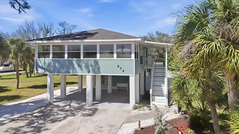 874 Harvard St, Englewood, FL 34223