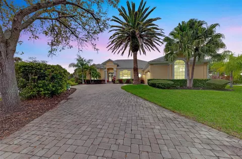 18 Saint Croix Way, Englewood, FL 34223
