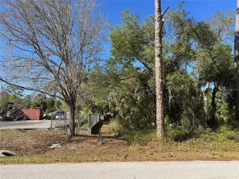 17418 Brighton Ave, Port Charlotte, FL 33954