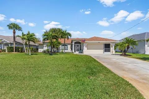 51 White Marsh Ln, Rotonda West, FL 33947