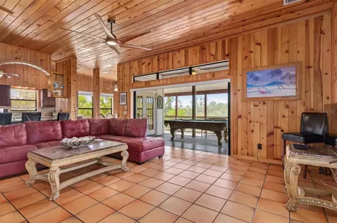 Living - 51 Palm Dr, Placida, FL 33946 photo 2 of 5