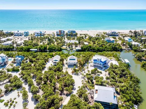 View/Area - 51 Palm Dr, Placida, FL 33946 photo 4 of 11