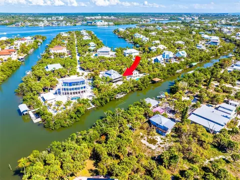View/Area - 51 Palm Dr, Placida, FL 33946 photo 6 of 11
