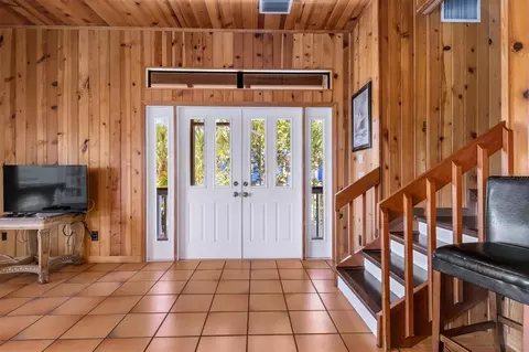 Entry Way - 51 Palm Dr, Placida, FL 33946 photo 2 of 3