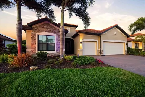 10744 Tarflower Dr, Venice, FL 34293