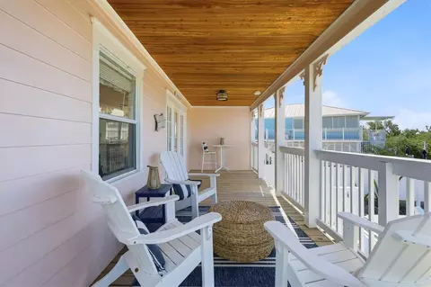 Exterior - 11 Bocilla Dr, Placida, FL 33946 photo 5 of 9