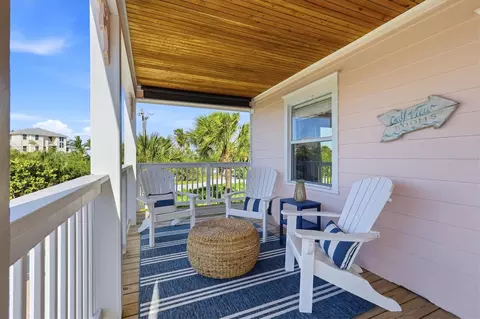 Exterior - 11 Bocilla Dr, Placida, FL 33946 photo 4 of 9