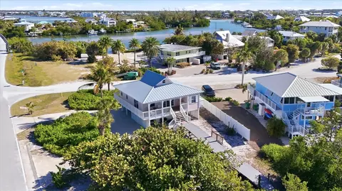View/Area - 11 Bocilla Dr, Placida, FL 33946 photo 3 of 5