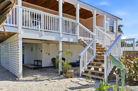 Exterior - 11 Bocilla Dr, Placida, FL 33946 photo 3 of 9