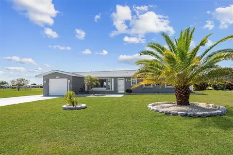 202 Caddy Rd, Rotonda West, FL 33947