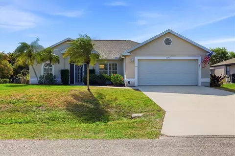 7075 Mifflin St, Englewood, FL 34224
