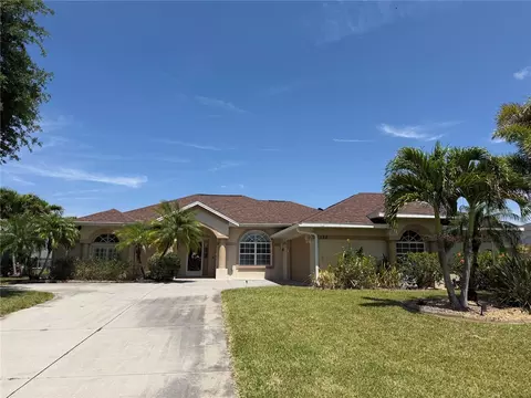 138 Broadmoor Ln, Rotonda West, FL 33947