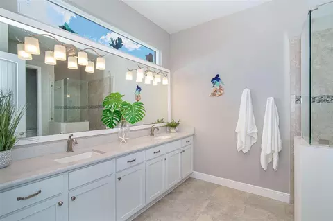 Bath - 8776 Conch Ave, Placida, FL 33946 photo 1 of 4