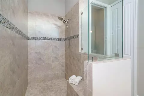 Bath - 8776 Conch Ave, Placida, FL 33946 photo 3 of 4