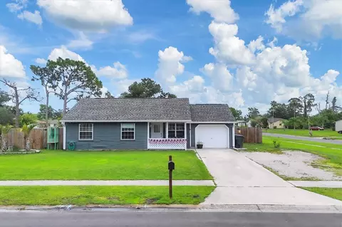 7590 Lyncrest St, North Port, FL 34287