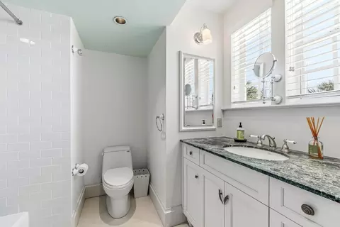 Bath - 312 Baily St, Boca Grande, FL 33921 photo 1 of 3