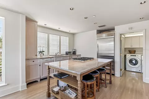 Kitchen - 312 Baily St, Boca Grande, FL 33921 photo 2 of 2