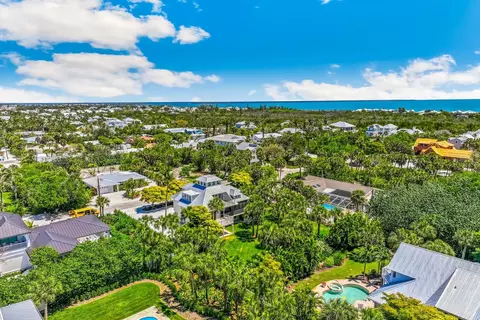 View/Area - 312 Baily St, Boca Grande, FL 33921 photo 6 of 12