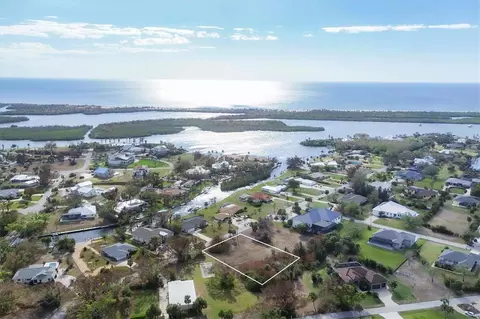 170 Spyglass Aly, Placida, FL 33946