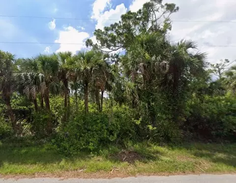 449 Cheshire St, Port Charlotte, FL 33953