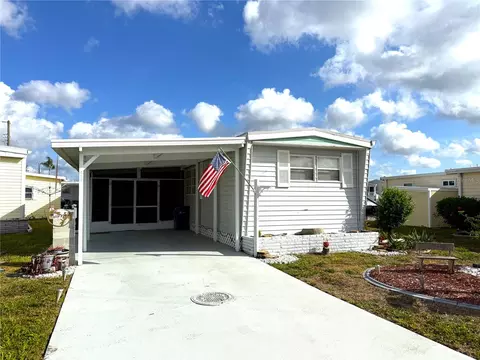 527 Blackburn Blvd, North Port, FL 34287