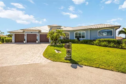 4179 Spire St, Port Charlotte, FL 33981