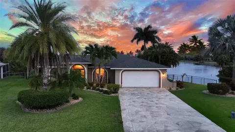 515 Gleason Pkwy, Cape Coral, FL 33914