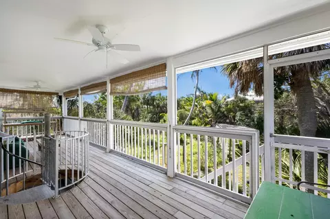 Exterior - 362 Baily St, Boca Grande, FL 33921 photo 6 of 9