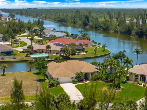 10490 Sunbury Dr, Port Charlotte, FL 33981
