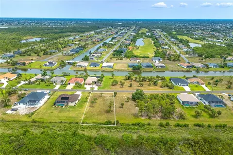 1177 Boundary Blvd, Rotonda West, FL 33947