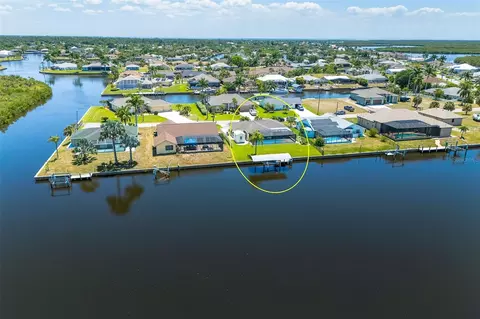 4195 Surfside Ct, Port Charlotte, FL 33948