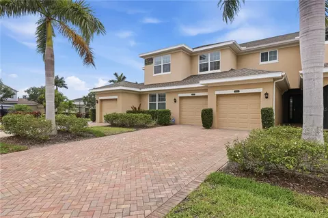 8423 Karpeal Dr #1501, Sarasota, FL 34238
