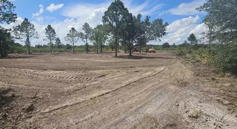 17926 NW 250th St, Okeechobee, FL 34972
